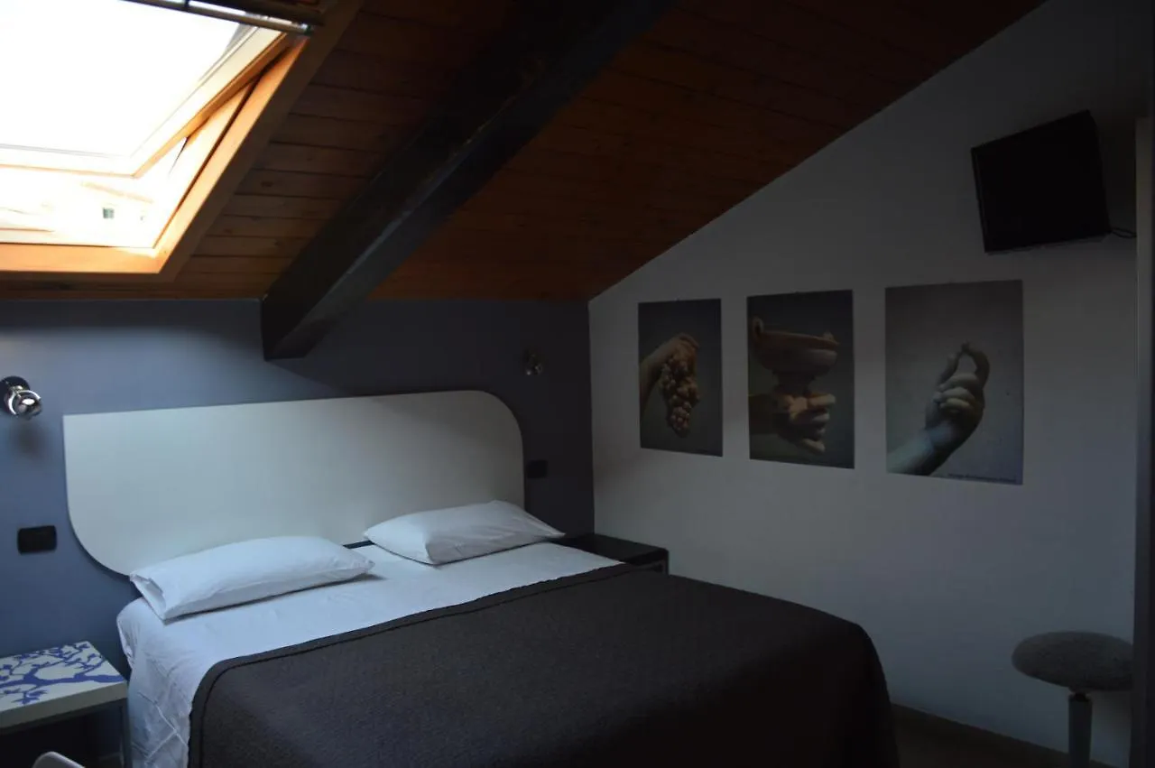 B&B Nsh, Naples Sweet Home Bed and Breakfast