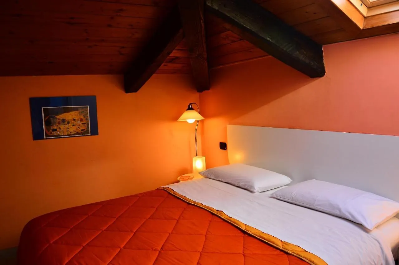 B&B Nsh, Naples Sweet Home 0*,  Ιταλία